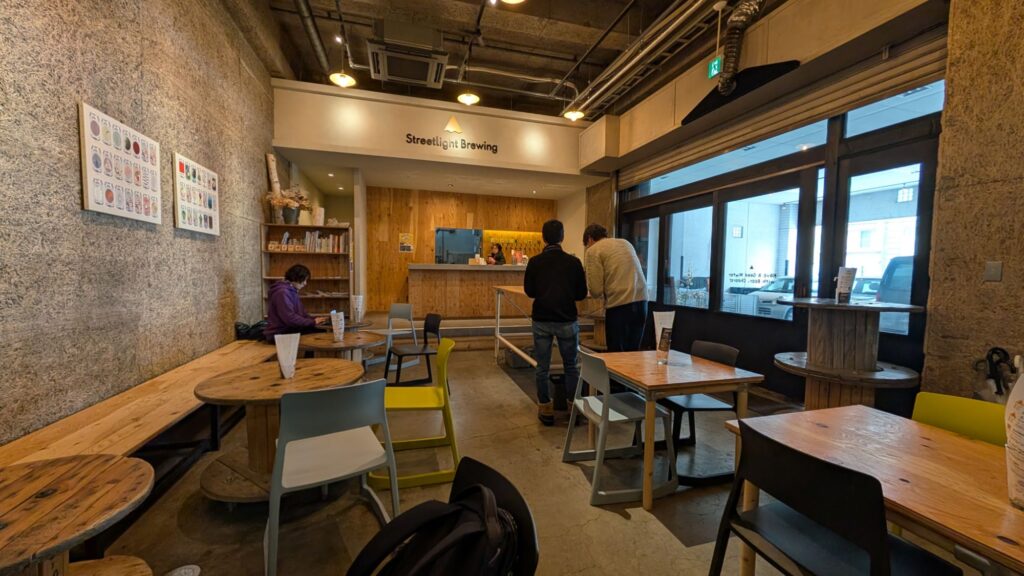 Streetlight Brewing Taproom Inside