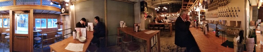 Craft Beer Bar iBrew Akihabara Inside ・クラフトビアバル IBREW秋葉原店内