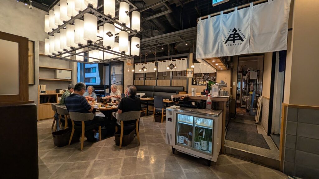 Ise Kadoya Craft Beer Marunouchi Inside