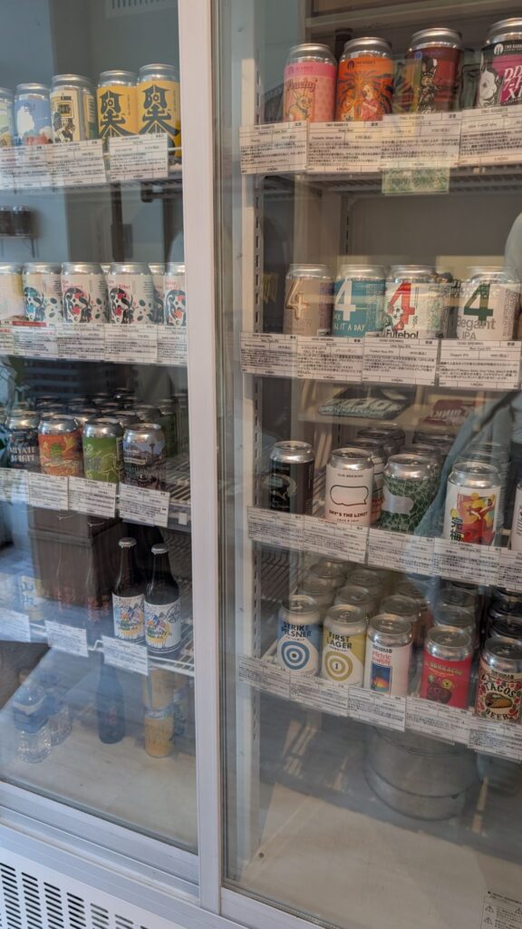 Billy's Beer Store Beer 2