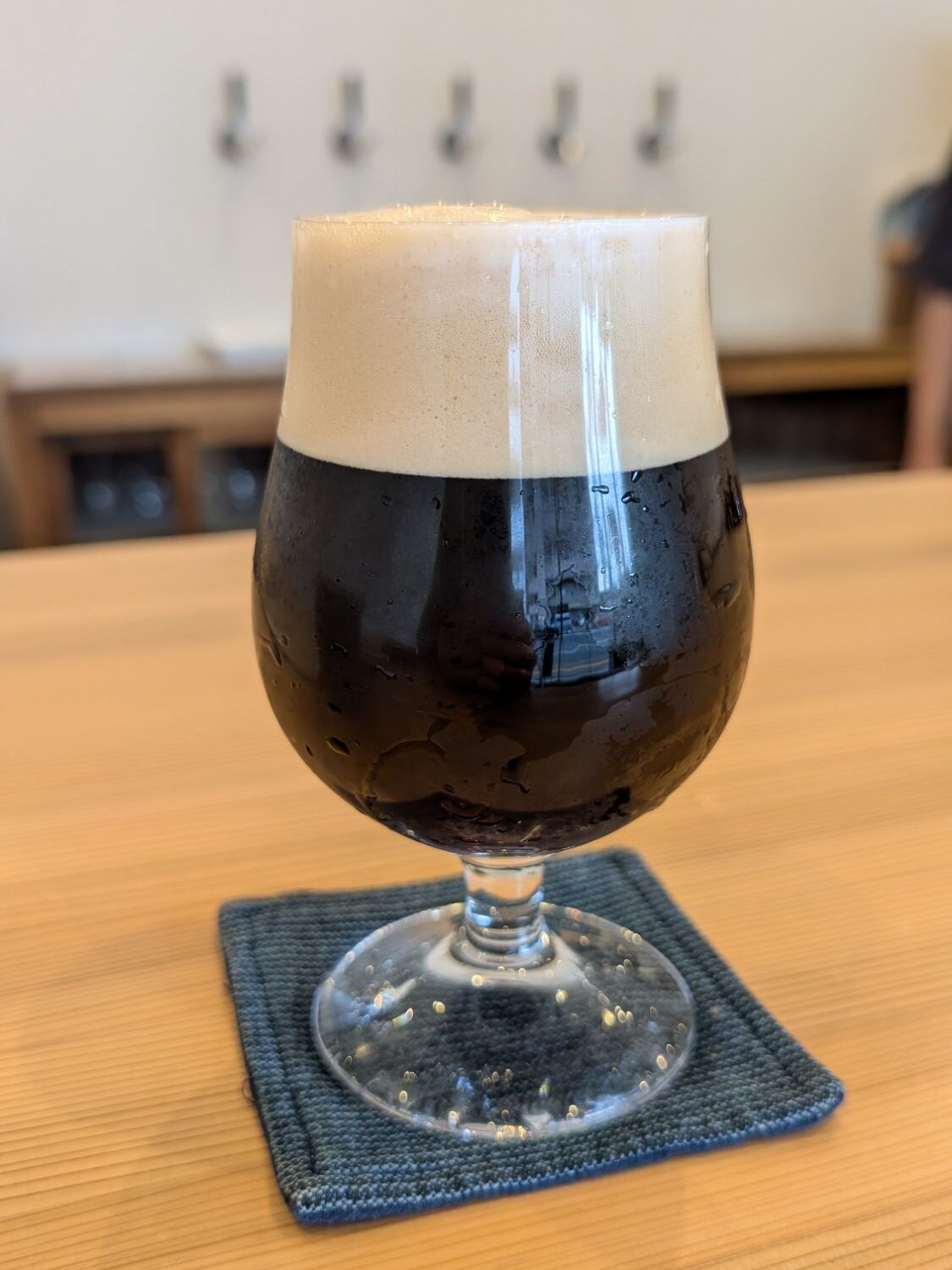 Beer Room Torikago White Sparrow Kanatokogumo