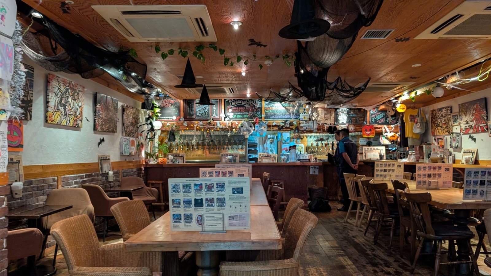Baird Nakameguro Taproom Inside